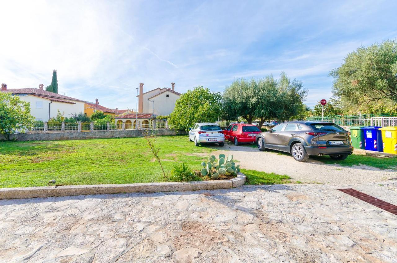 Apartment Zdenko Rovinj Exterior foto